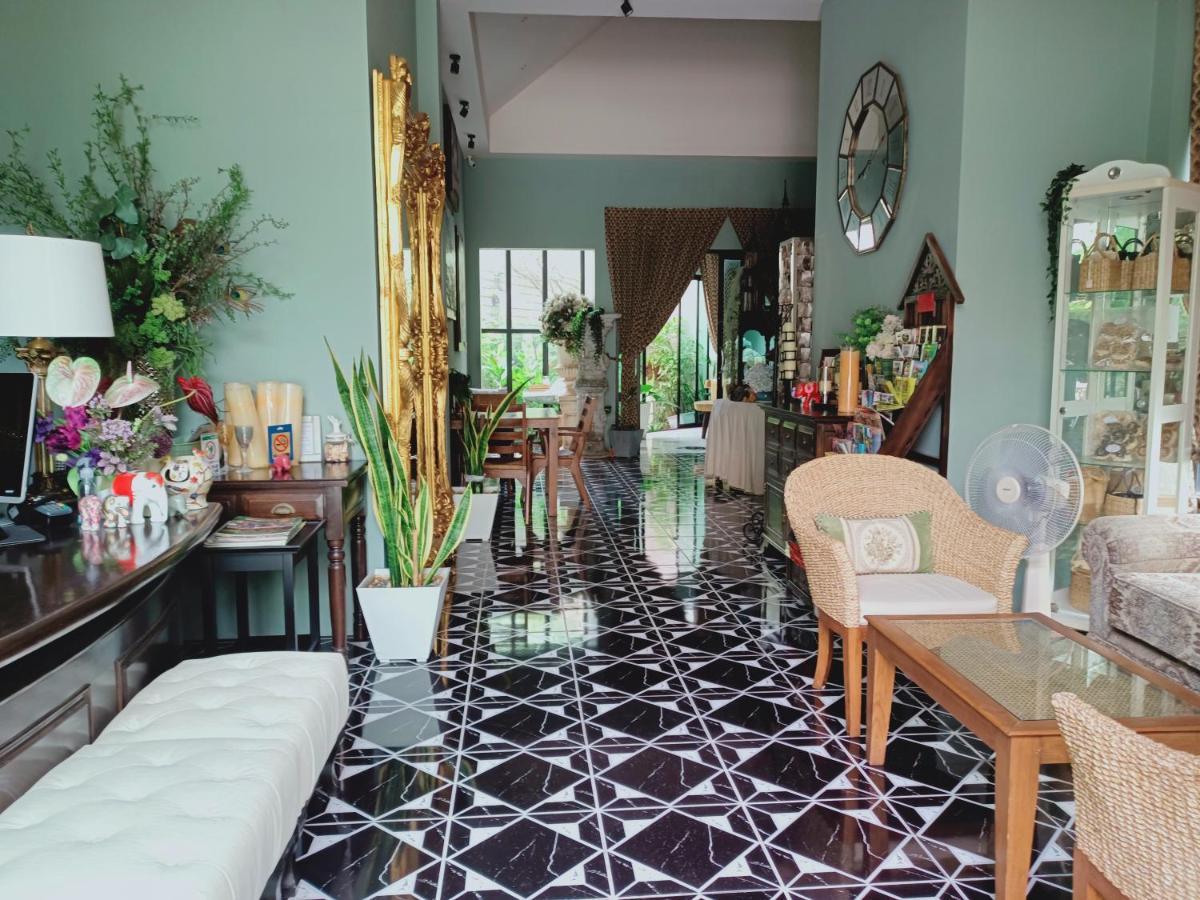 Sri Ngachang Chiang Mai Eksteriør bilde