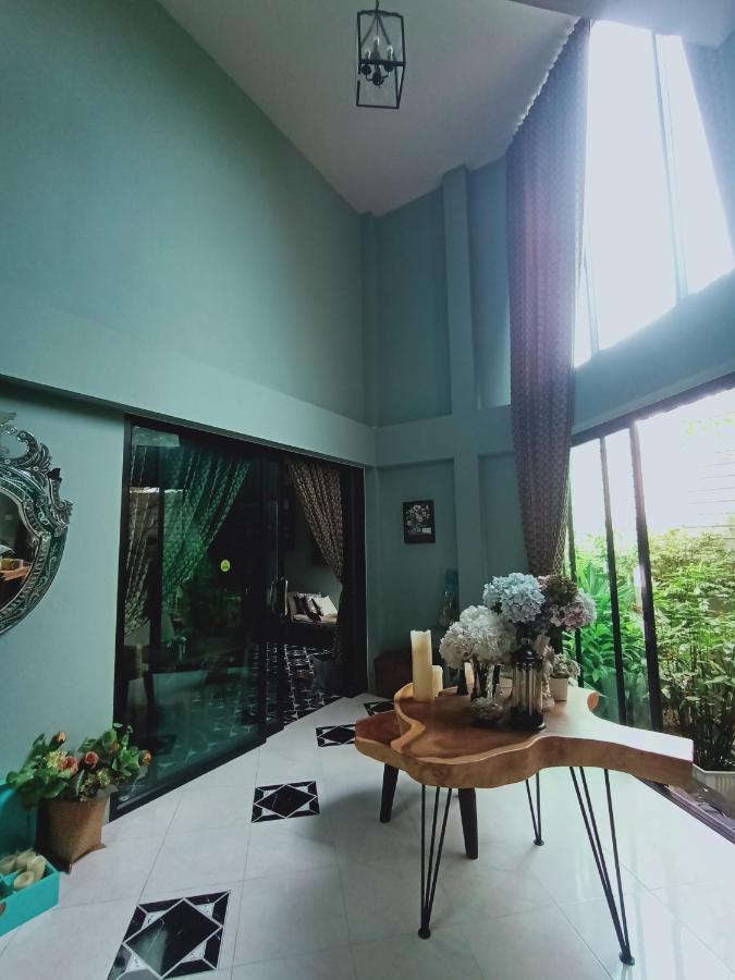 Sri Ngachang Chiang Mai Eksteriør bilde